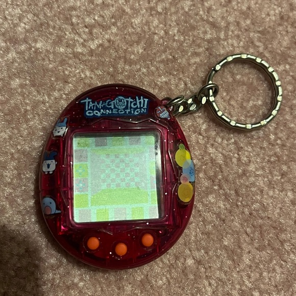 Vintage Tamagotchi Connection V2 - Picture 1 of 3
